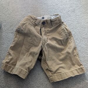4T The Gap Flat Front Tan Cotton Shorts